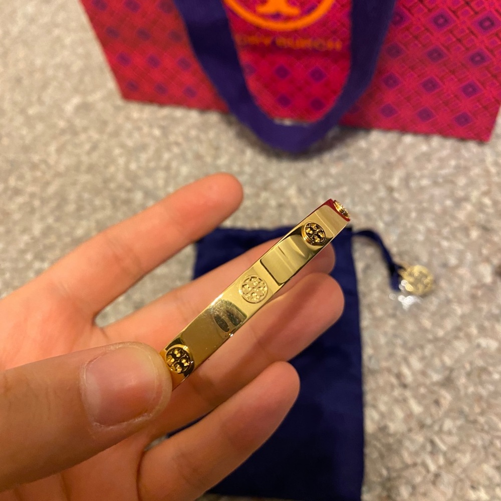 Tory Burch bracelet